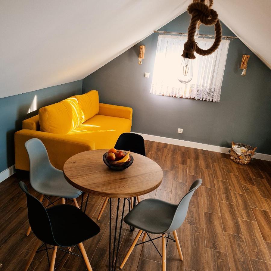 Apartament W Jalowcach Gronkow Екстериор снимка