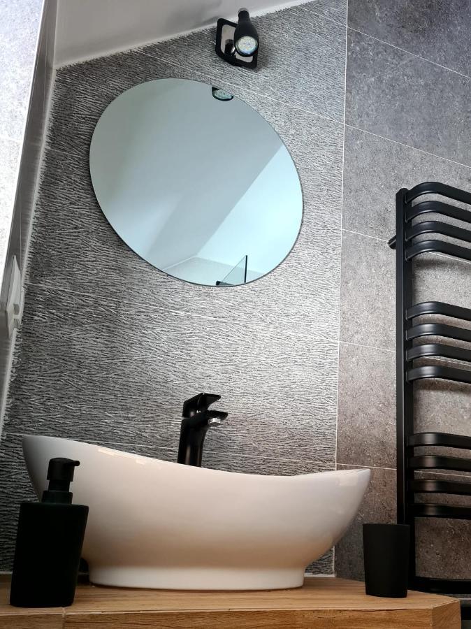 Apartament W Jalowcach Gronkow Екстериор снимка